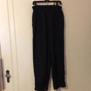 Athletic pants